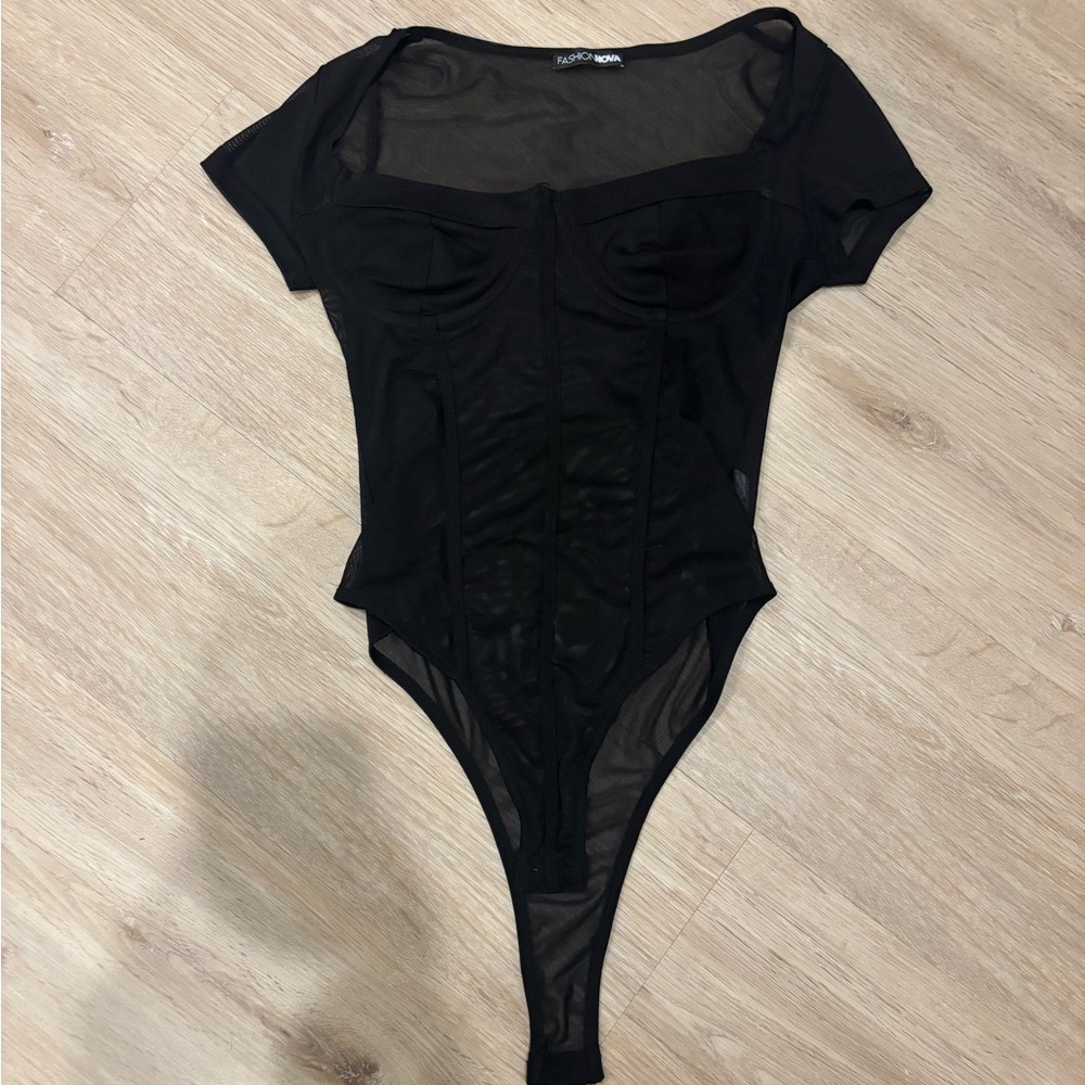 Fashion Nova Elegant Black Bodysuit